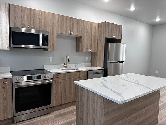 3rd image of 1147 S 52nd St #1