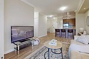 9225 Jane St #507 — Photo 11