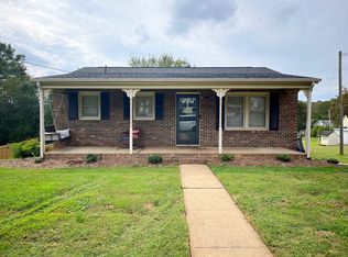 124 Stephens Dr, Morganton, NC 28655