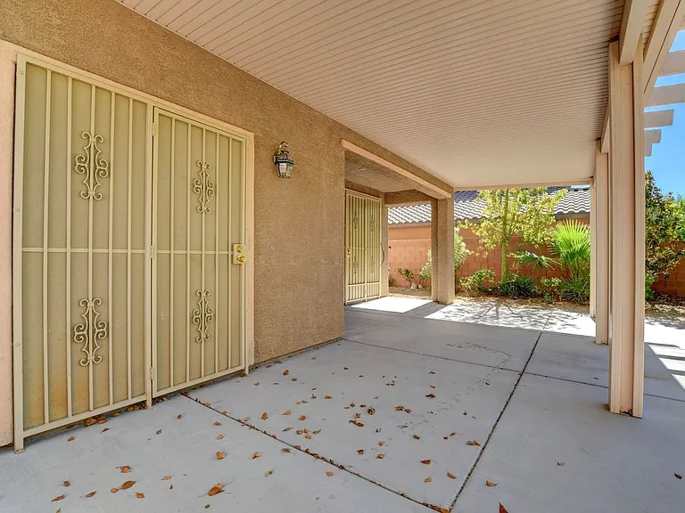 7110 Purple Iris Ave — Photo 25