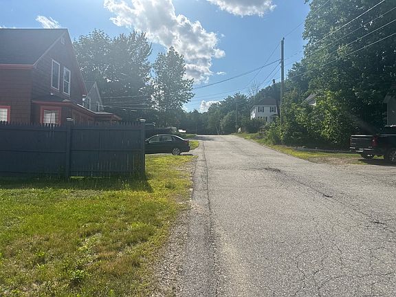 4th image of 17 2nd St