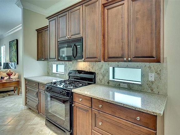 5th image of 7329 Wexford Ct