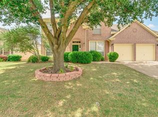 2205 Richmond Cir, Mansfield, TX 76063