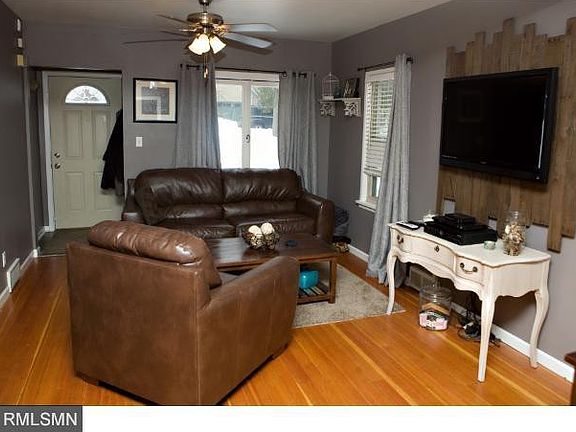 3rd image of 3252 Lake Johanna Blvd
