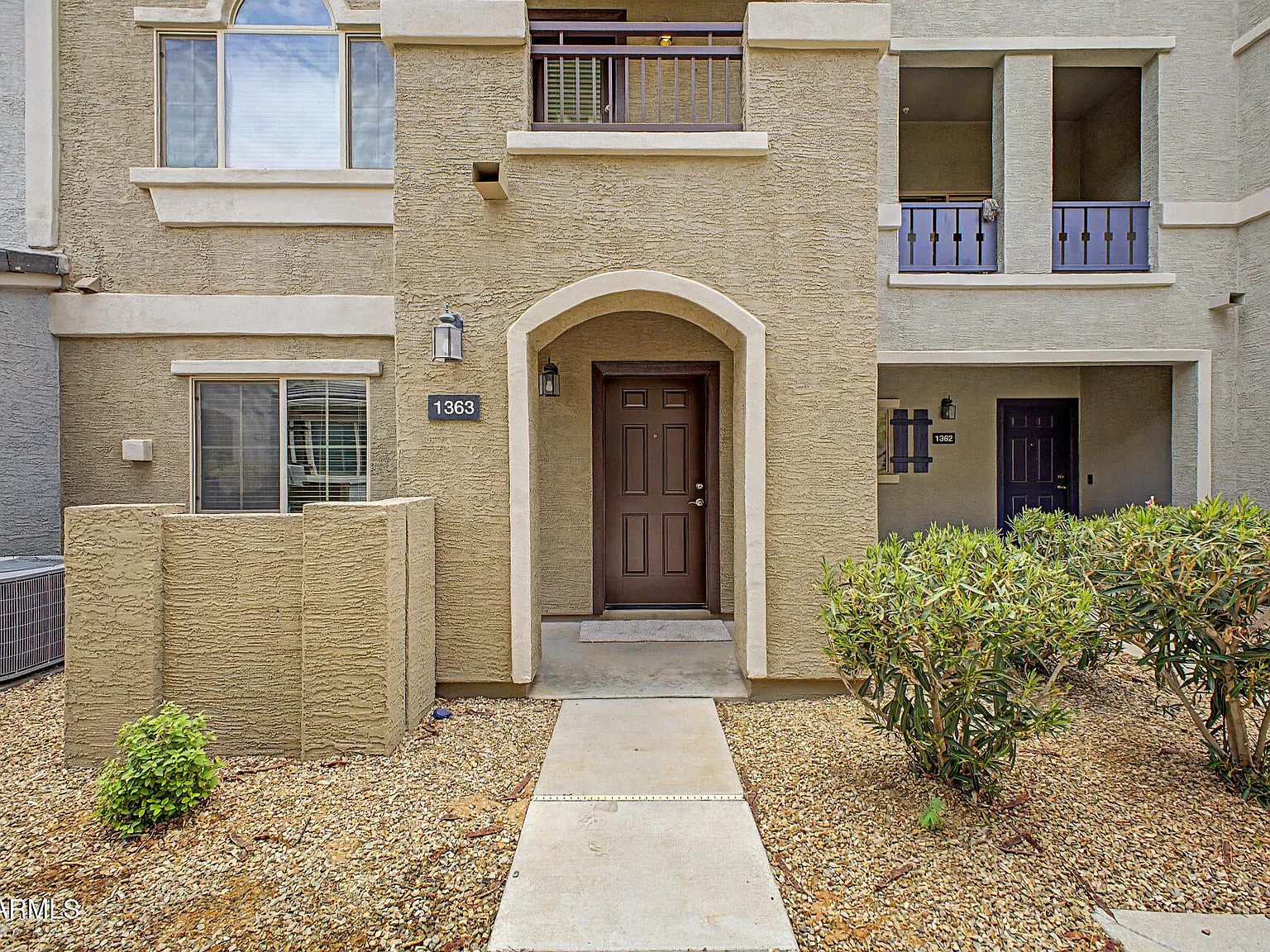4 bed, 1675 sqft, $2,325 — Photo 1