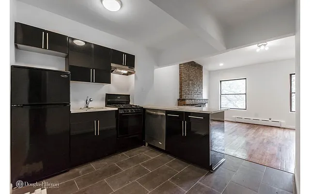 Rented by Douglas Elliman | media 10