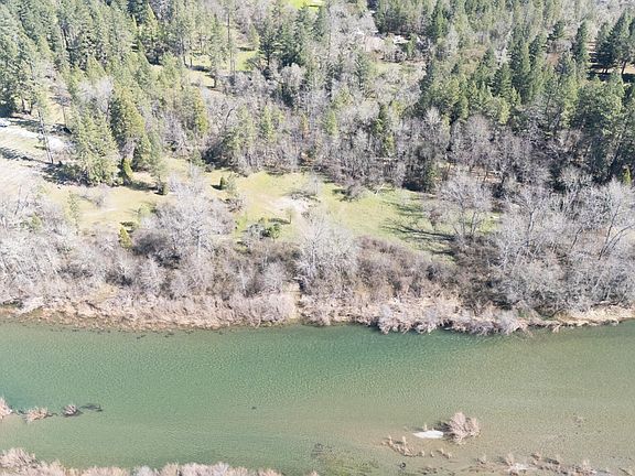 3rd image of 24524 Redwood Hwy
