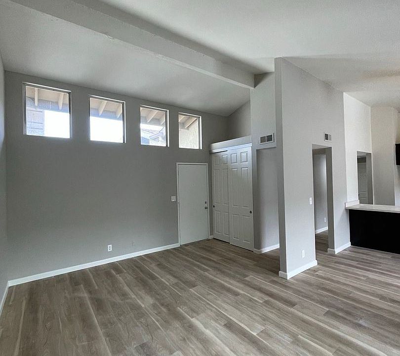 1st image of 5112 Pearce Dr APT 4