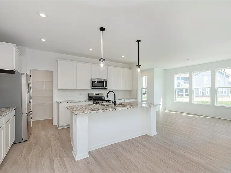 15905 Tharp Woods Dr — Photo 12