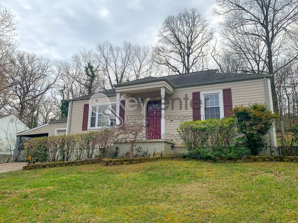1410 Elm St