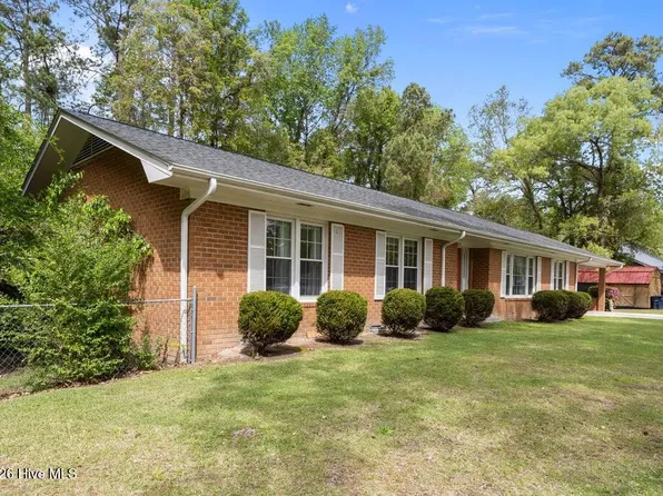 2213 Colony Plaza, Jacksonville, NC 28546