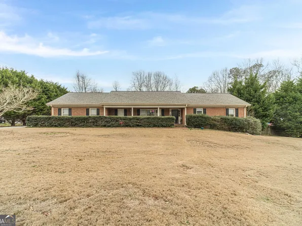 2128 Pinehurst Ln, Snellville, GA 30078