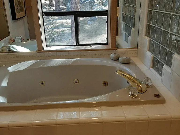 1055 Skyland Dr — Photo 26