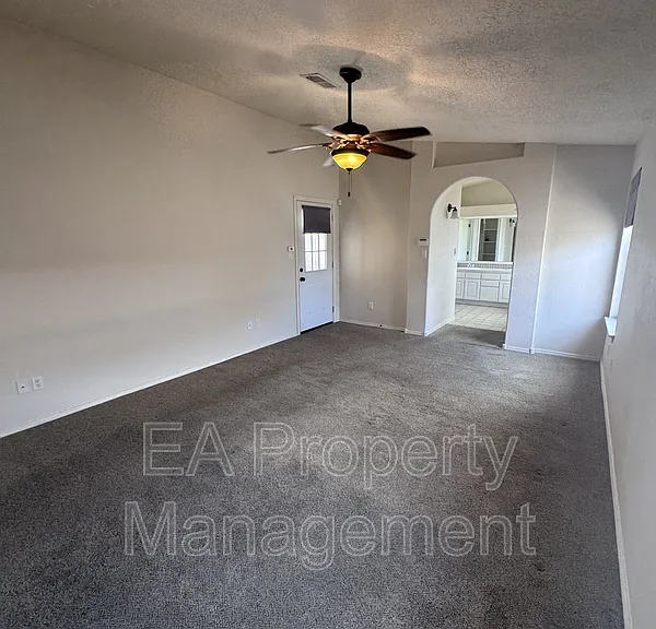 11606 Herman Roser Ave SE — Photo 10