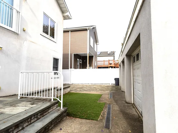 770 6th Street image 27 of 49