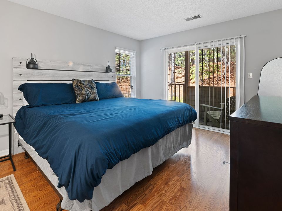 1st image of 600 Audubon Lake Dr APT 2C11
