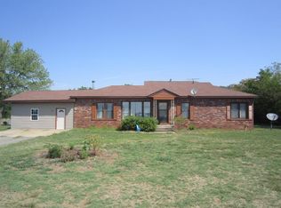 138 Bradley Cove Rd, Russellville, AR 72802
