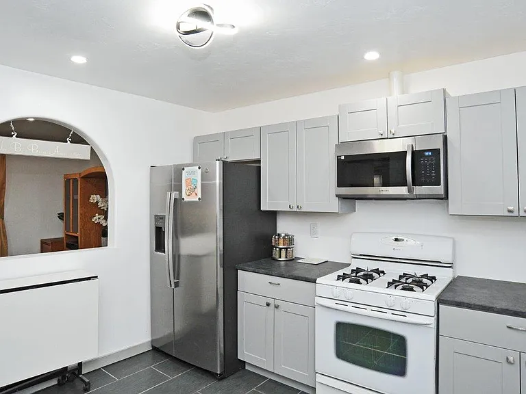 901 W Calle Ramona #1 — Photo 24