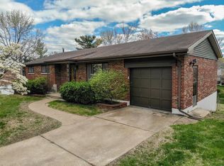 9800 Lindhall Ln, Saint Louis, MO