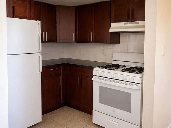 2nd image of 119-59 27th Ave Unit 3C