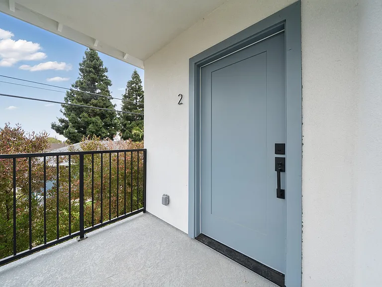 5614 Castana Ave #1&2 — Photo 4