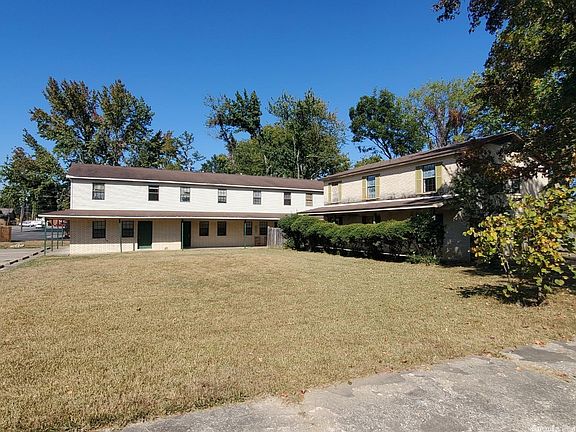 3rd image of 106 Woodlane Dr