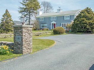 146 Paradise Ave, Middletown, RI 02842