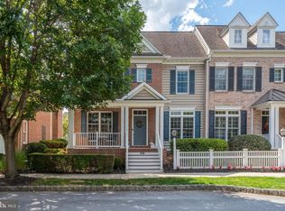 1451 Hammock Way, Lancaster, PA 17601