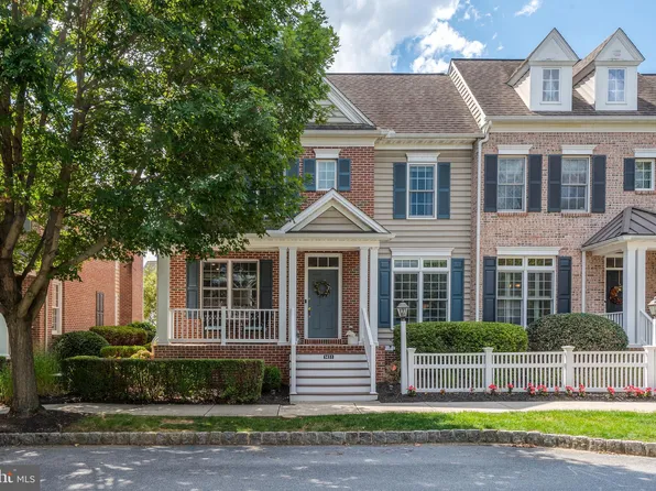 1451 Hammock Way, Lancaster, PA 17601