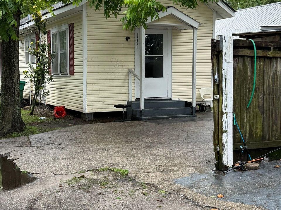 1st image of 1239 37th Ave