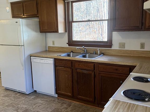 3rd image of 11035 Abbey Ln