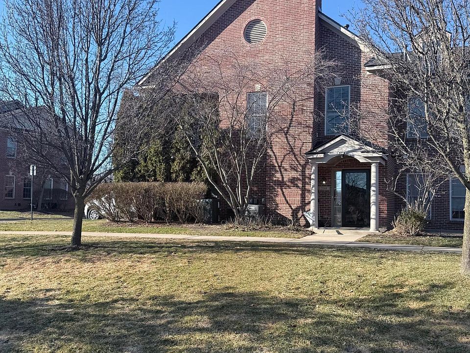 1st image of 3368 Endsleigh Ln