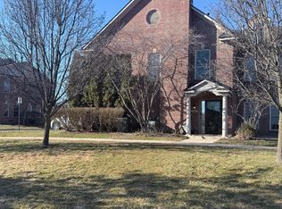 3368 Endsleigh Ln, Ypsilanti, MI