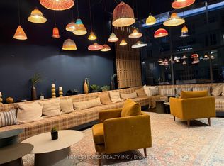 474 Caldari Rd #2105, Vaughan, ON L4K 4G3