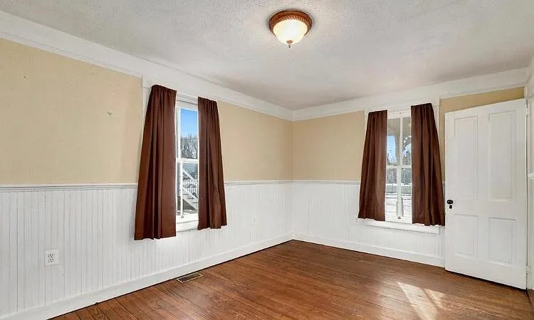 305 Lennox Ave — Photo 18