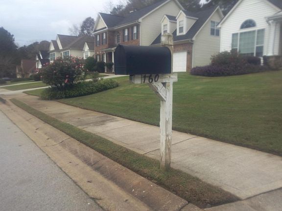2nd image of 160 McIntosh Place Dr