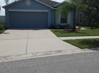 1147 Seminole Sky Dr, Ruskin, FL 33570