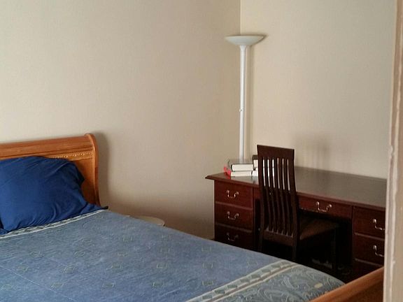 4th image of 2601 Pennsylvania Ave APT 1105