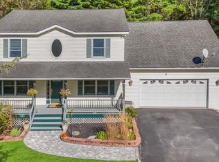 104 Meadow Ct, Milford, PA 18337