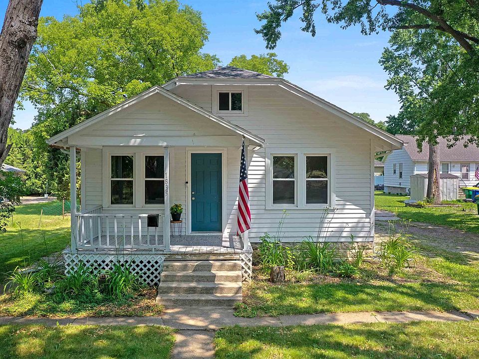 1st image of 1835 Oakdale Ave