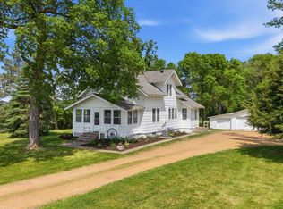 13180 Highway 7, Mayer, MN 55360