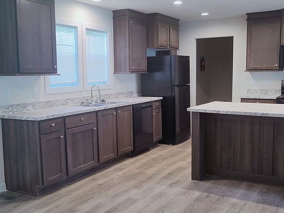 2nd image of 3951 Bentwood Cir W #97