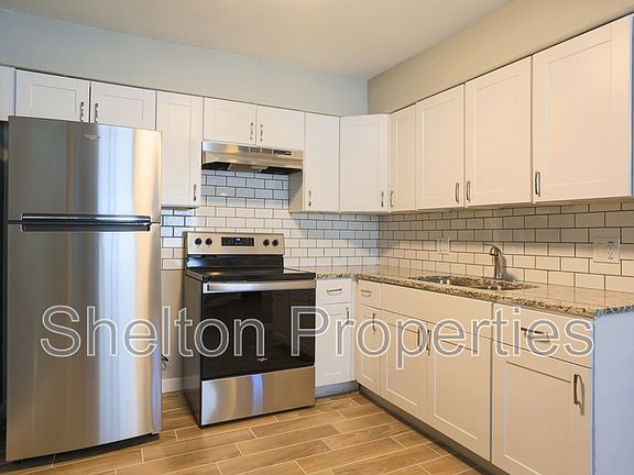 2nd image of 1747 E Virginia Ave APT 1