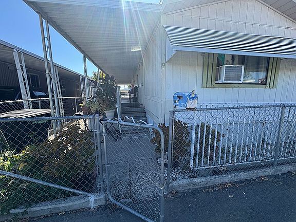 5th image of 2340 Sanguinetti Ln #36