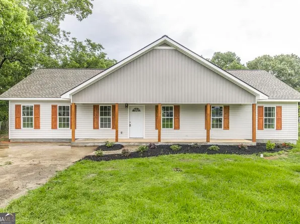 305 Lassiter Dr, Dublin, GA 31021