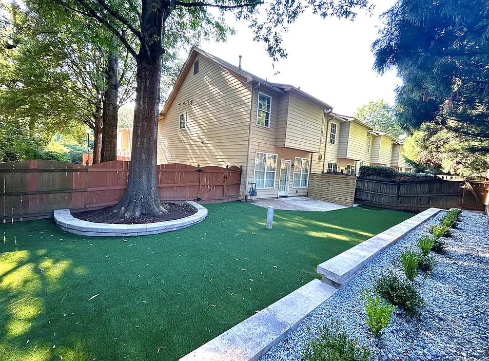 3 bed, 2.5 bath, 1845 sqft, $3,200 — Photo 4