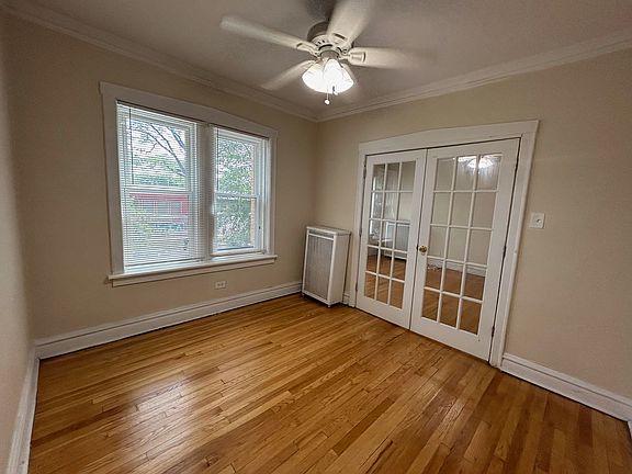 3rd image of 3900 W Argyle St #1A
