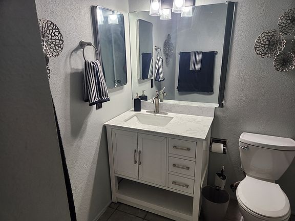 4th image of 2150 S Avenue A APT 17