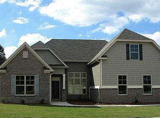 1211 Pebblerock Rd, Hampton, GA 30228