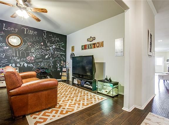 4th image of 2409 Canchim St